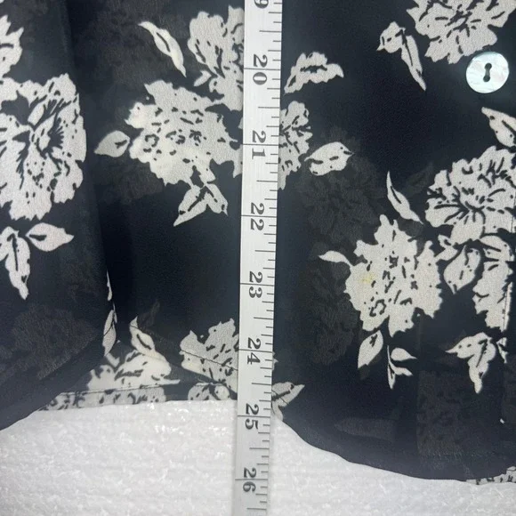 Vintage Kathy Che Black White Floral‎ Print Button Up Shirt Blouse Top Size S - Picture 8 of 10